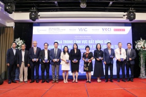 Hội thảo “M&A trong lĩnh vực bất động sản – Quản trị rủi ro và thúc đẩy tiềm lực đầu tư”